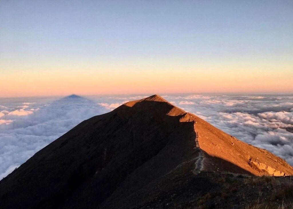 Mount Agung Sunrise Trek via Besakih Temple2